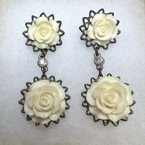 Vintage Ivory Rose Drop Earrings Antiqued Gold Tone Rhinestone‎ Dangle Earrings